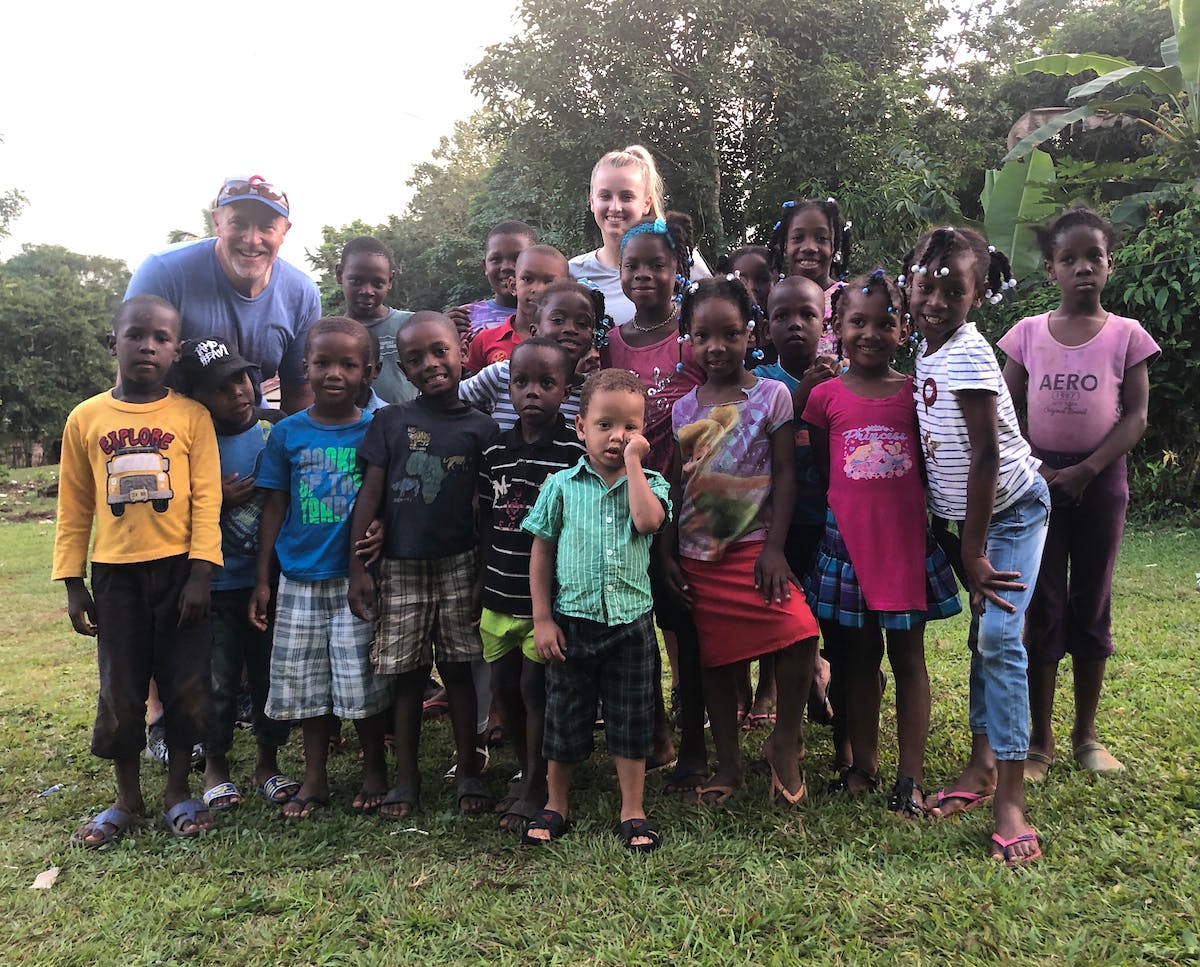 Steve Wille and his family visit the Dominican Republic with FH.